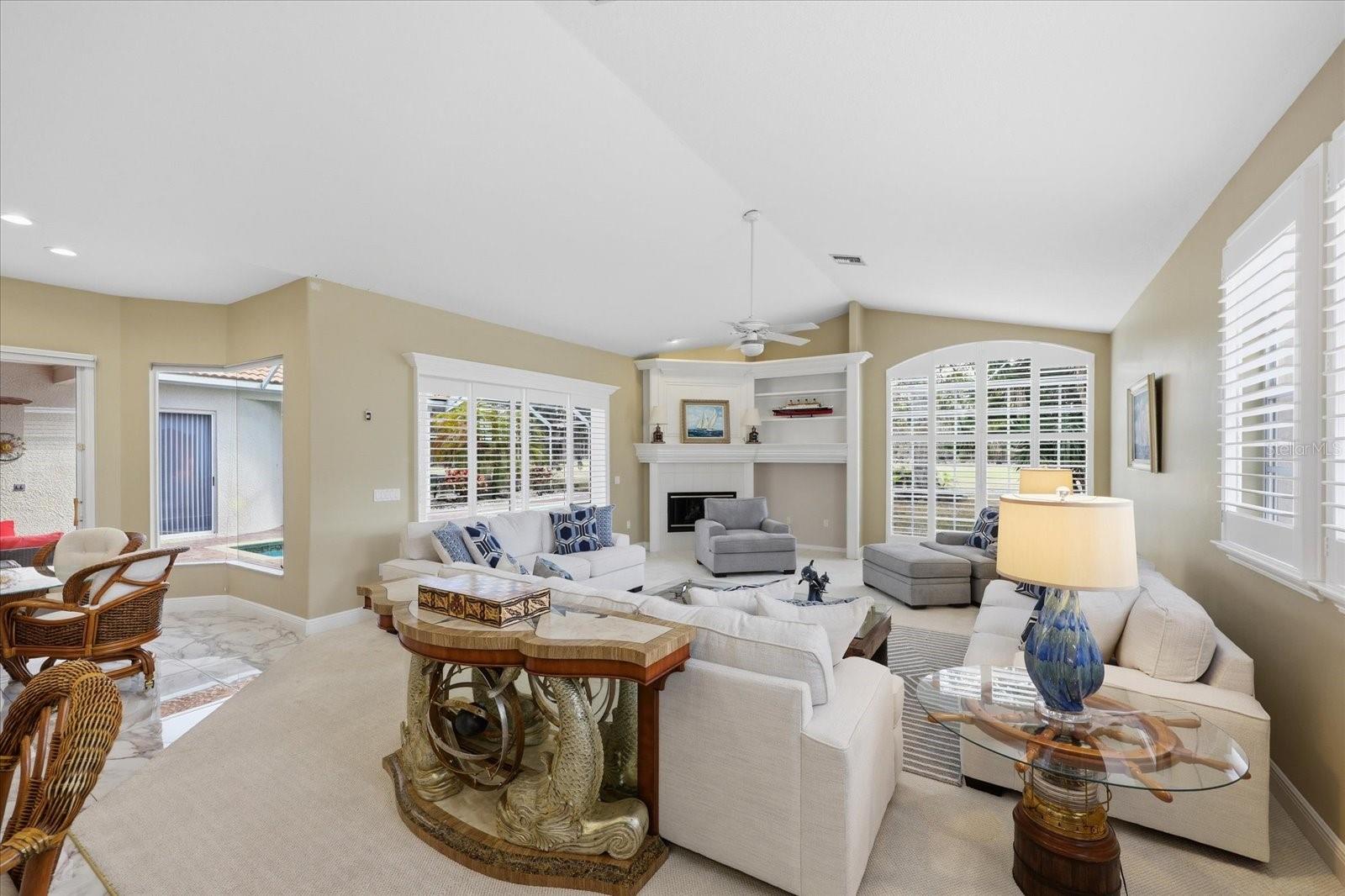 Image 6 of 56 For 3196 Crescent Oaks Boulevard