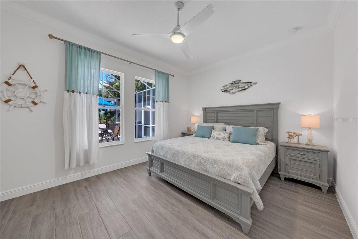 Image 41 of 86 For 732 Manns Harbor Drive