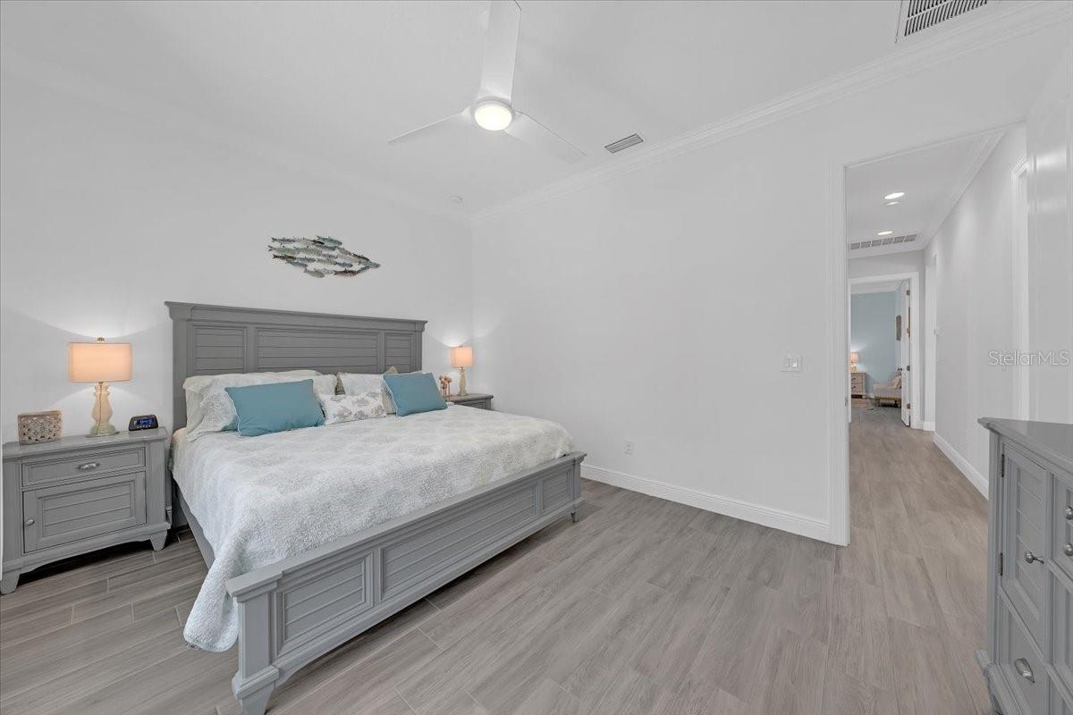 Image 42 of 86 For 732 Manns Harbor Drive