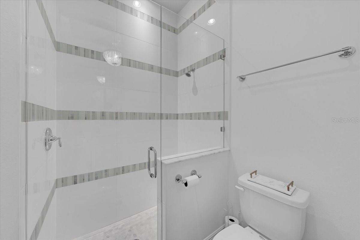 Image 44 of 86 For 732 Manns Harbor Drive