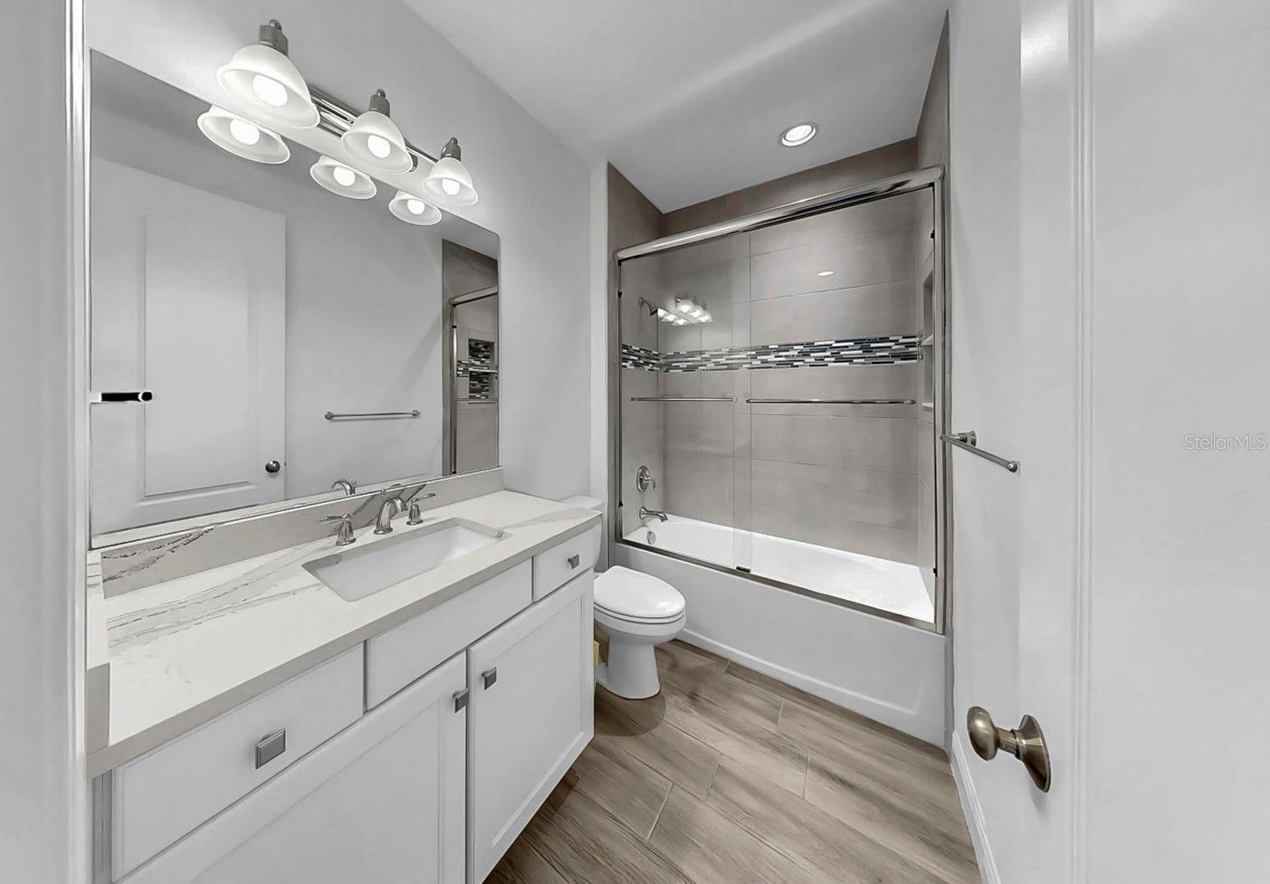 Image 56 of 86 For 732 Manns Harbor Drive