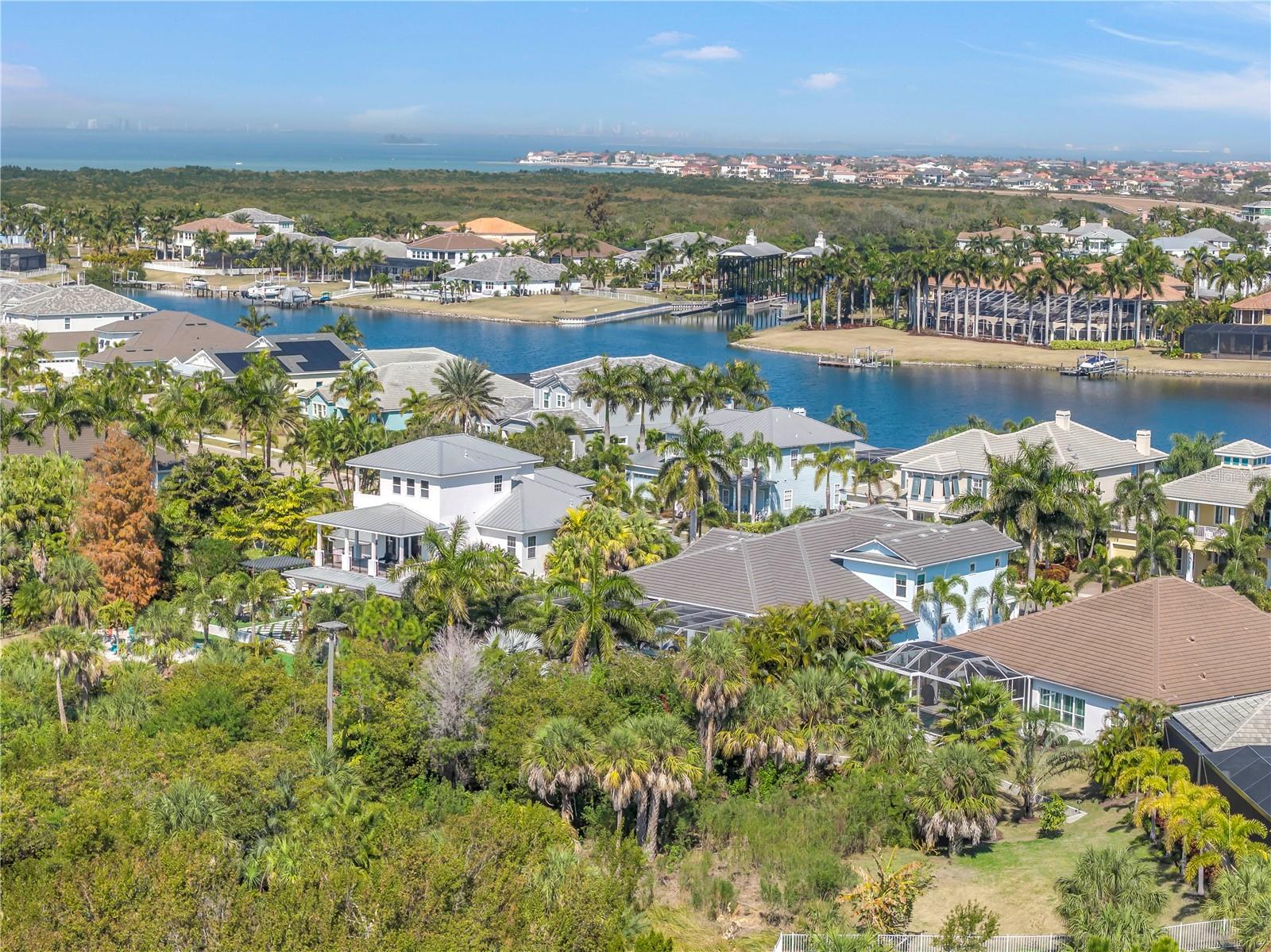 Image 82 of 86 For 732 Manns Harbor Drive