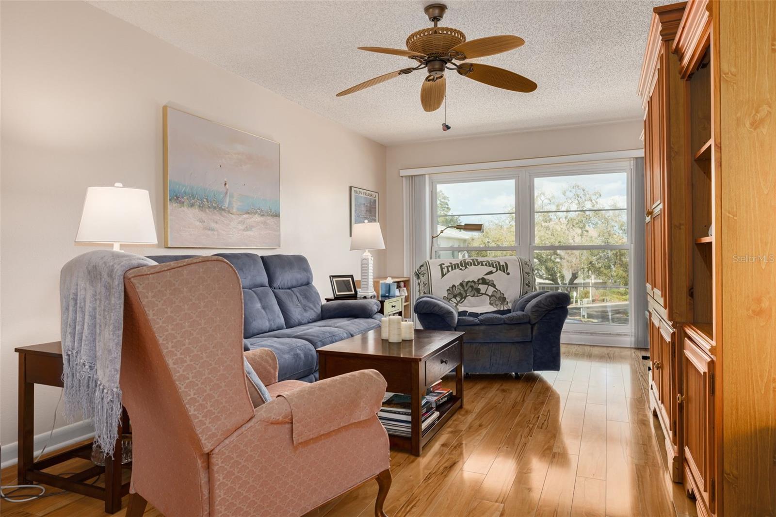 Listing photo id 8 for 2700 Bayshore Boulevard 5302