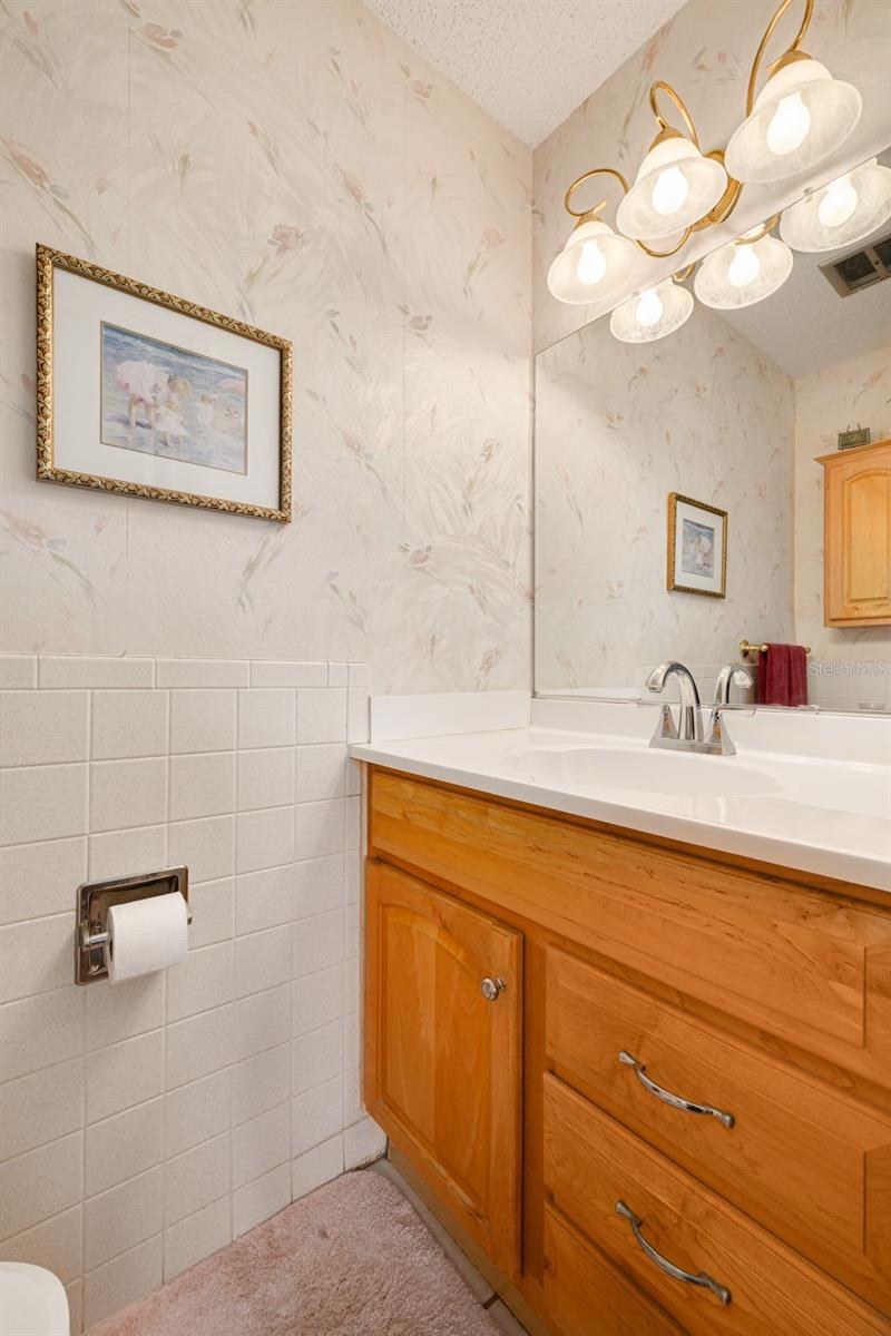 Listing photo id 19 for 2700 Bayshore Boulevard 5302