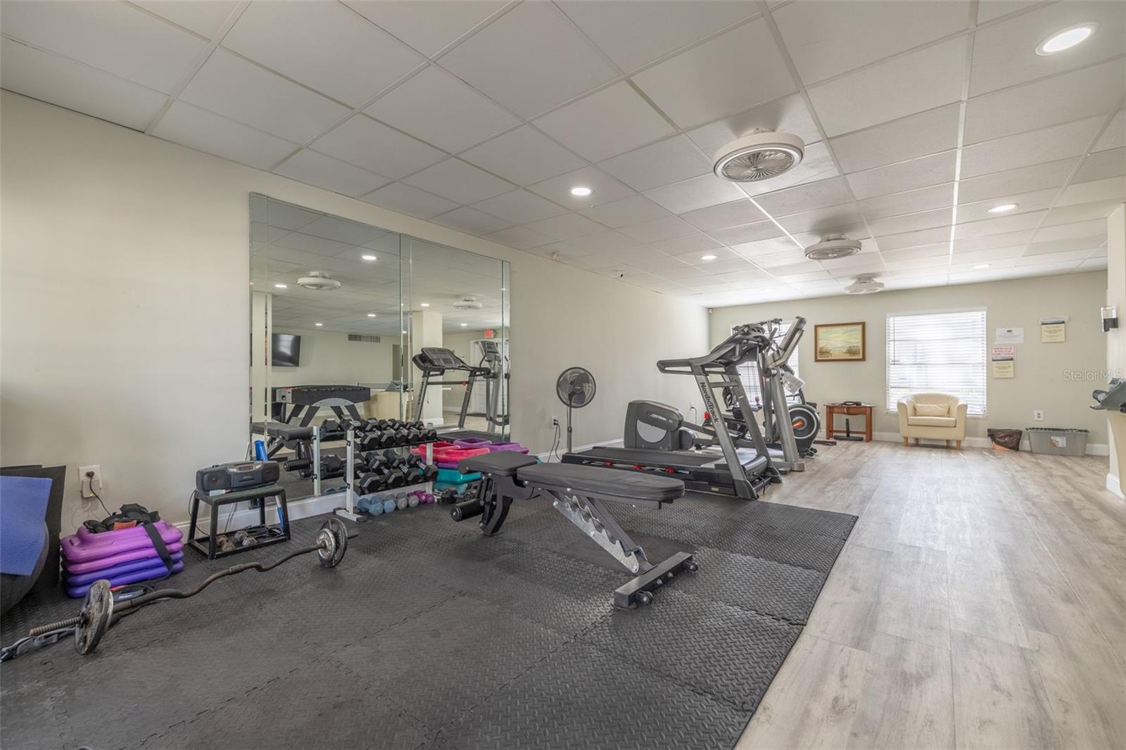 Listing photo id 38 for 2700 Bayshore Boulevard 5302