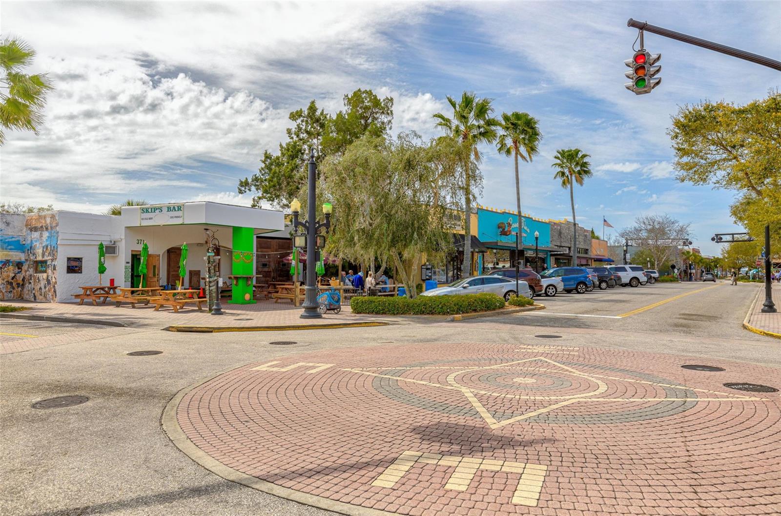 Listing photo id 64 for 2700 Bayshore Boulevard 5302