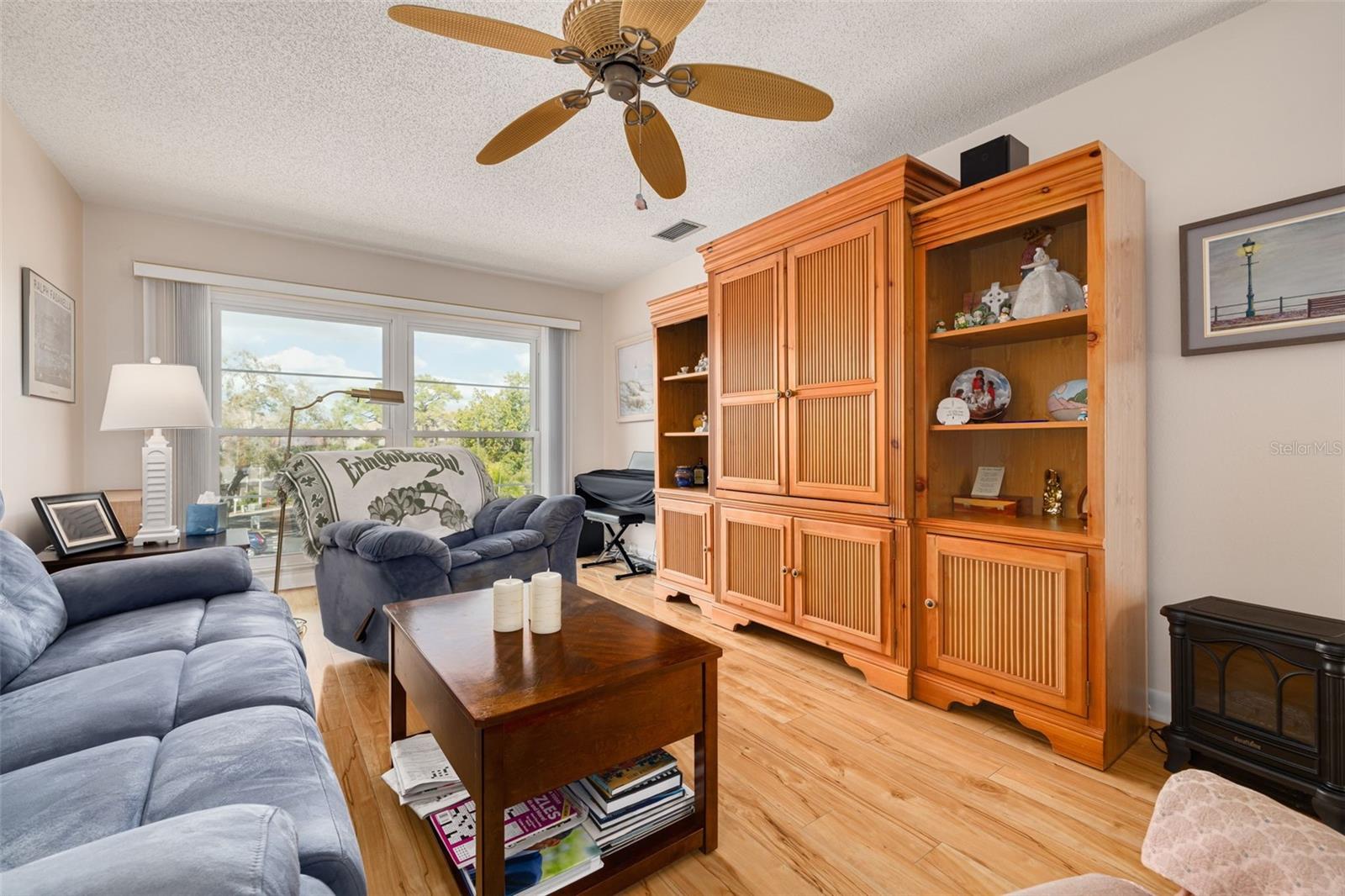 Listing photo id 6 for 2700 Bayshore Boulevard 5302