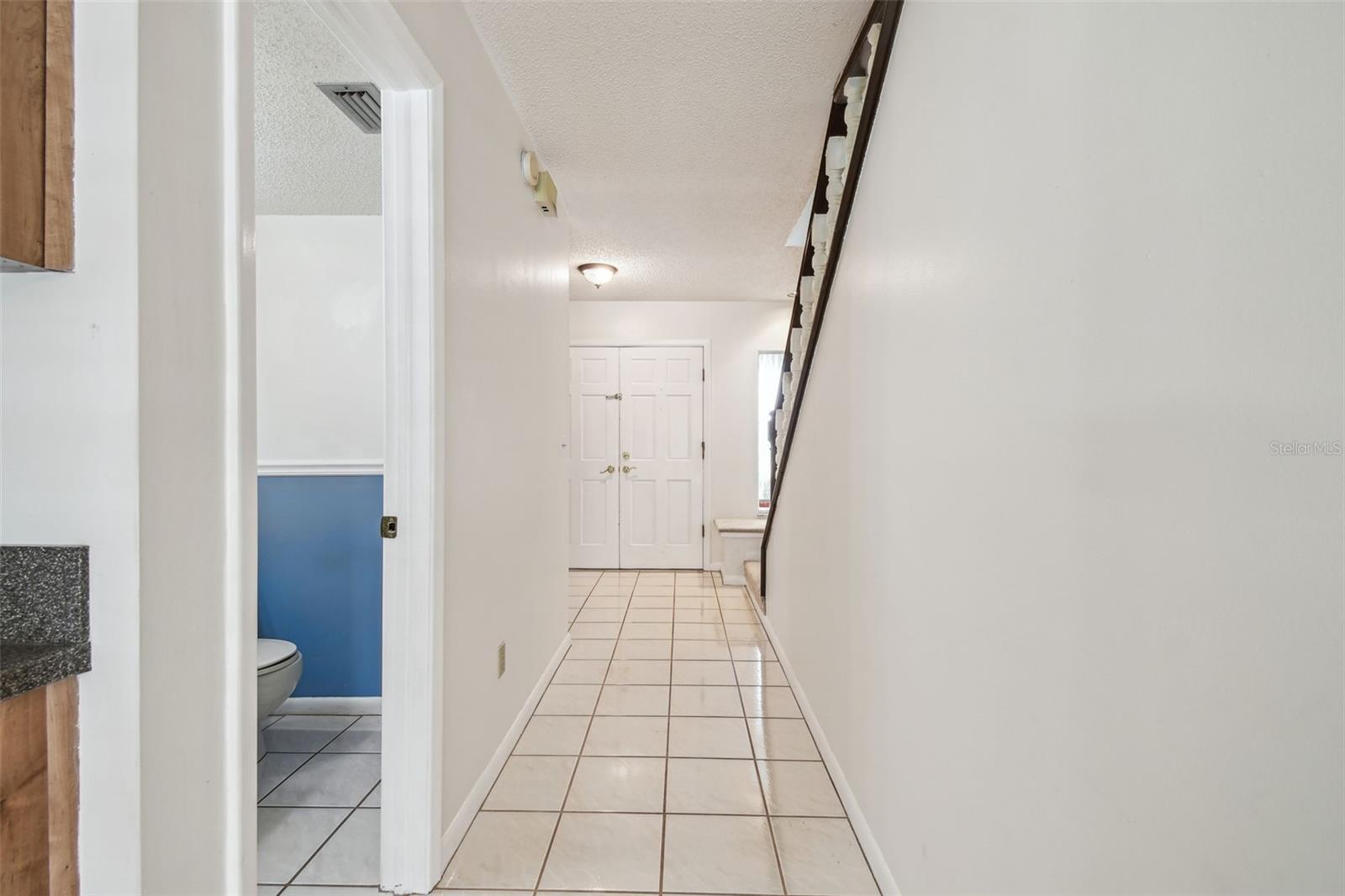 Image 10 of 63 For 6107 Oak Fern Court