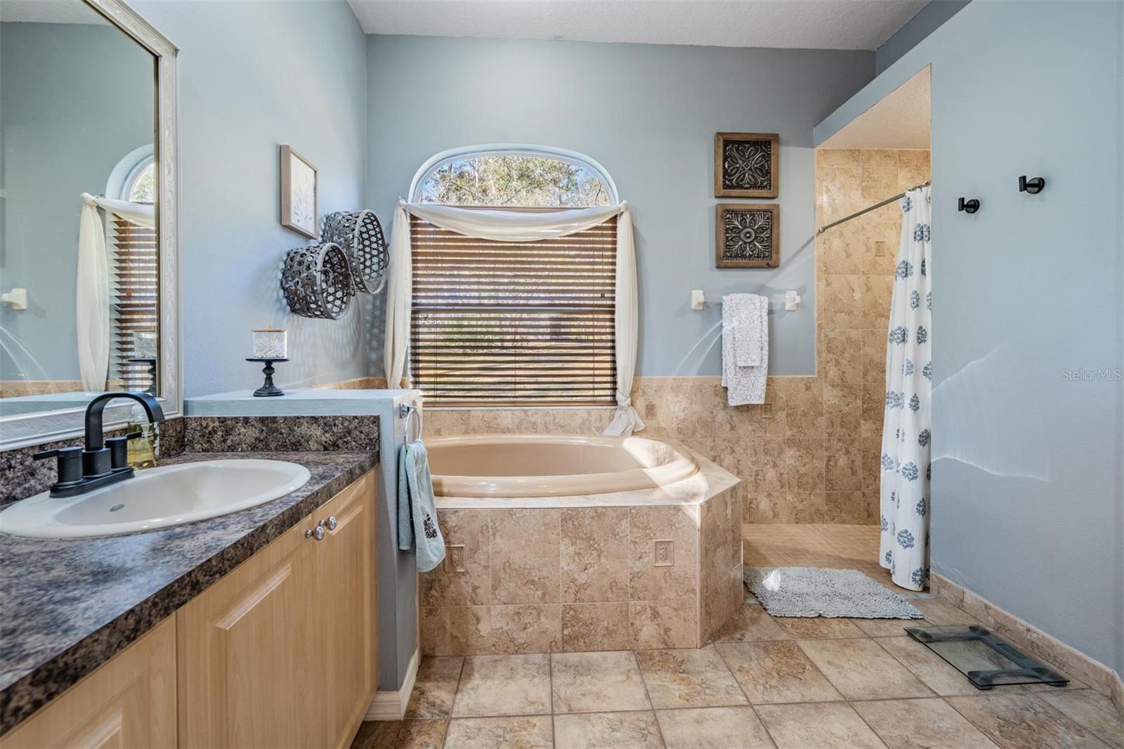 Image 20 of 59 For 5079 Cedar Lane