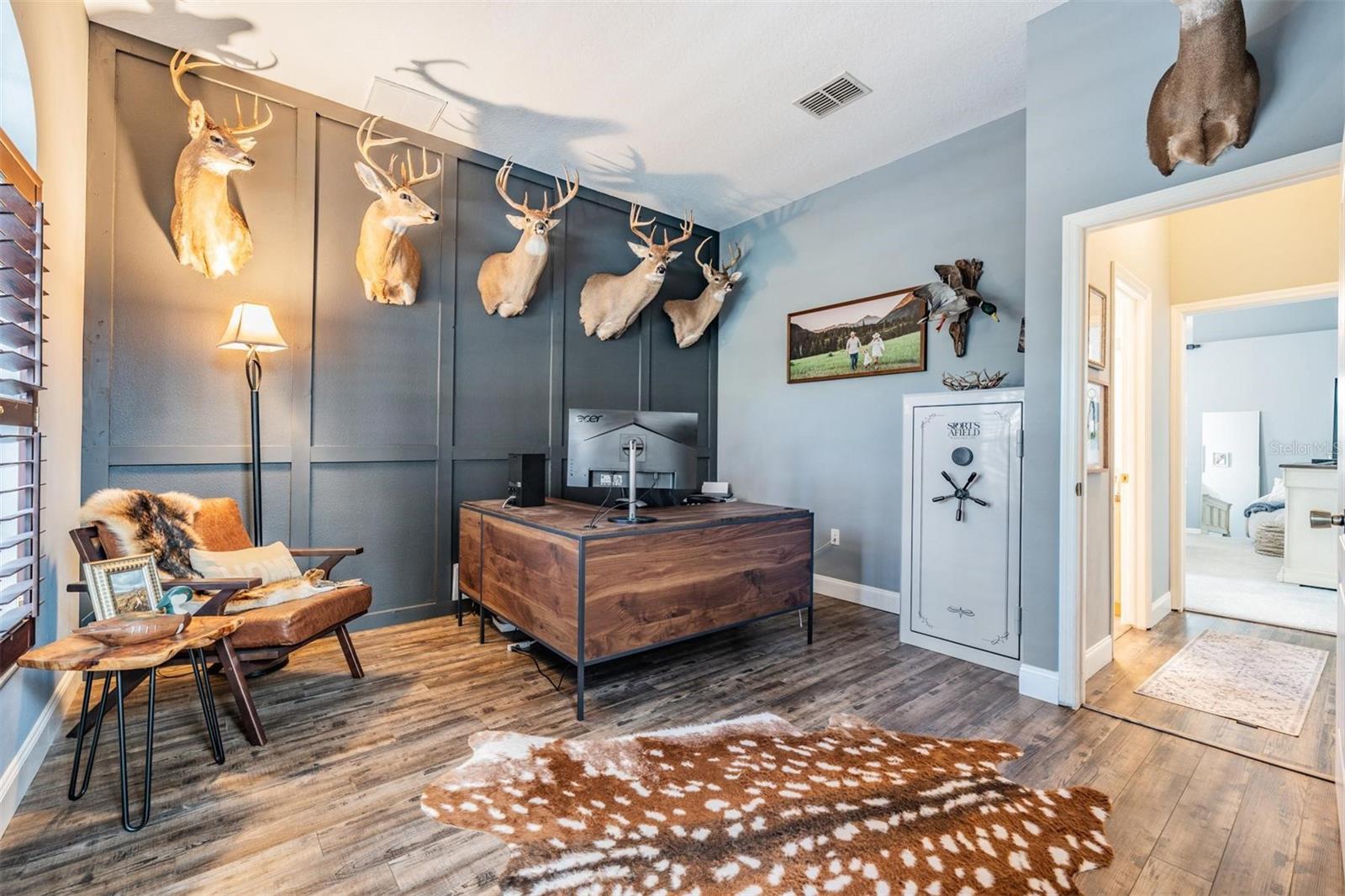 Image 4 of 59 For 5079 Cedar Lane