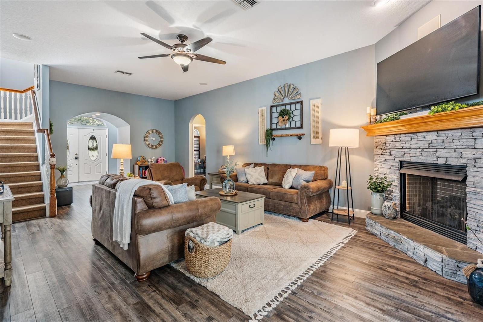 Image 5 of 59 For 5079 Cedar Lane