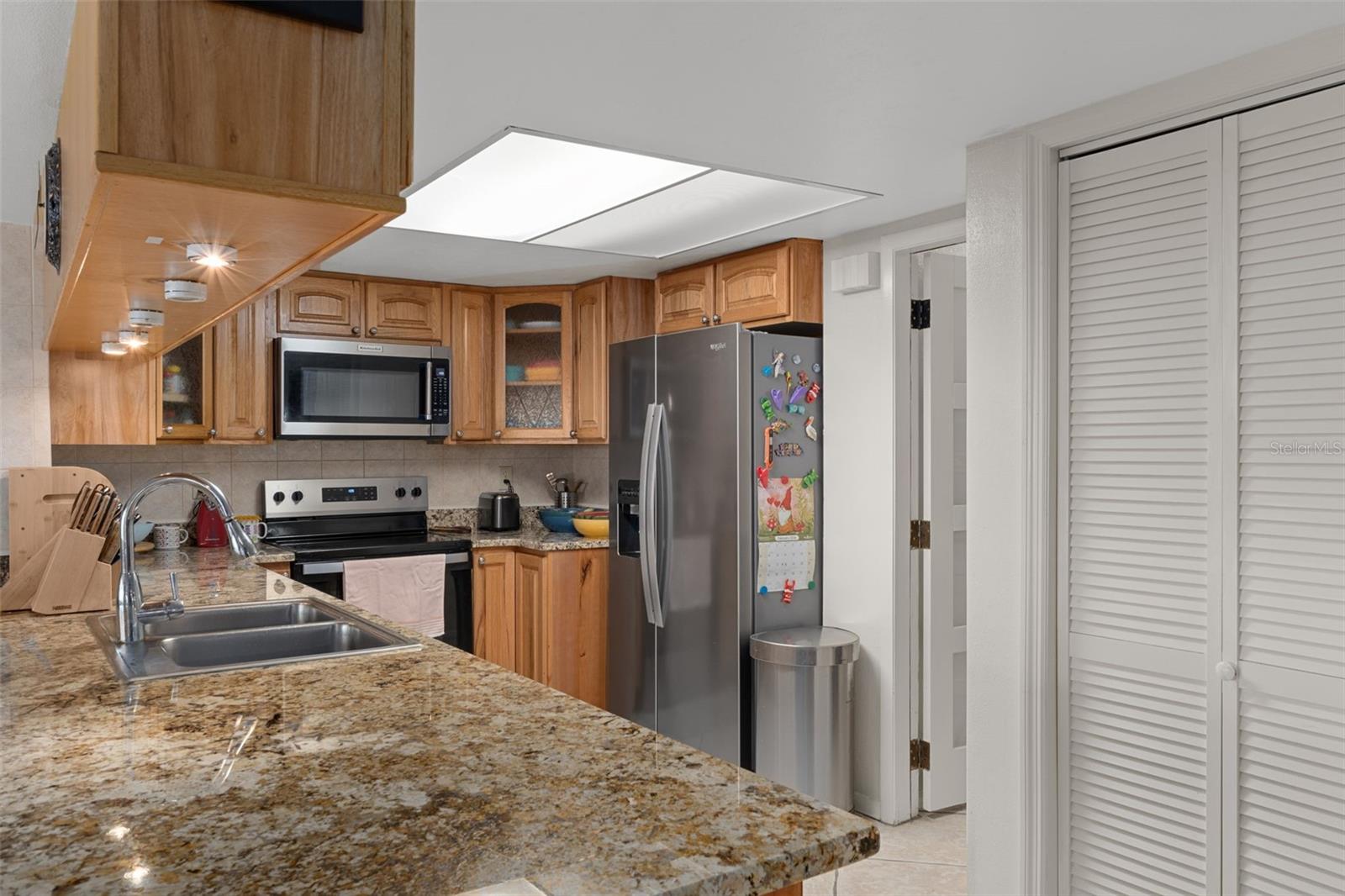 Image 21 of 85 For 6719 Udell Lane