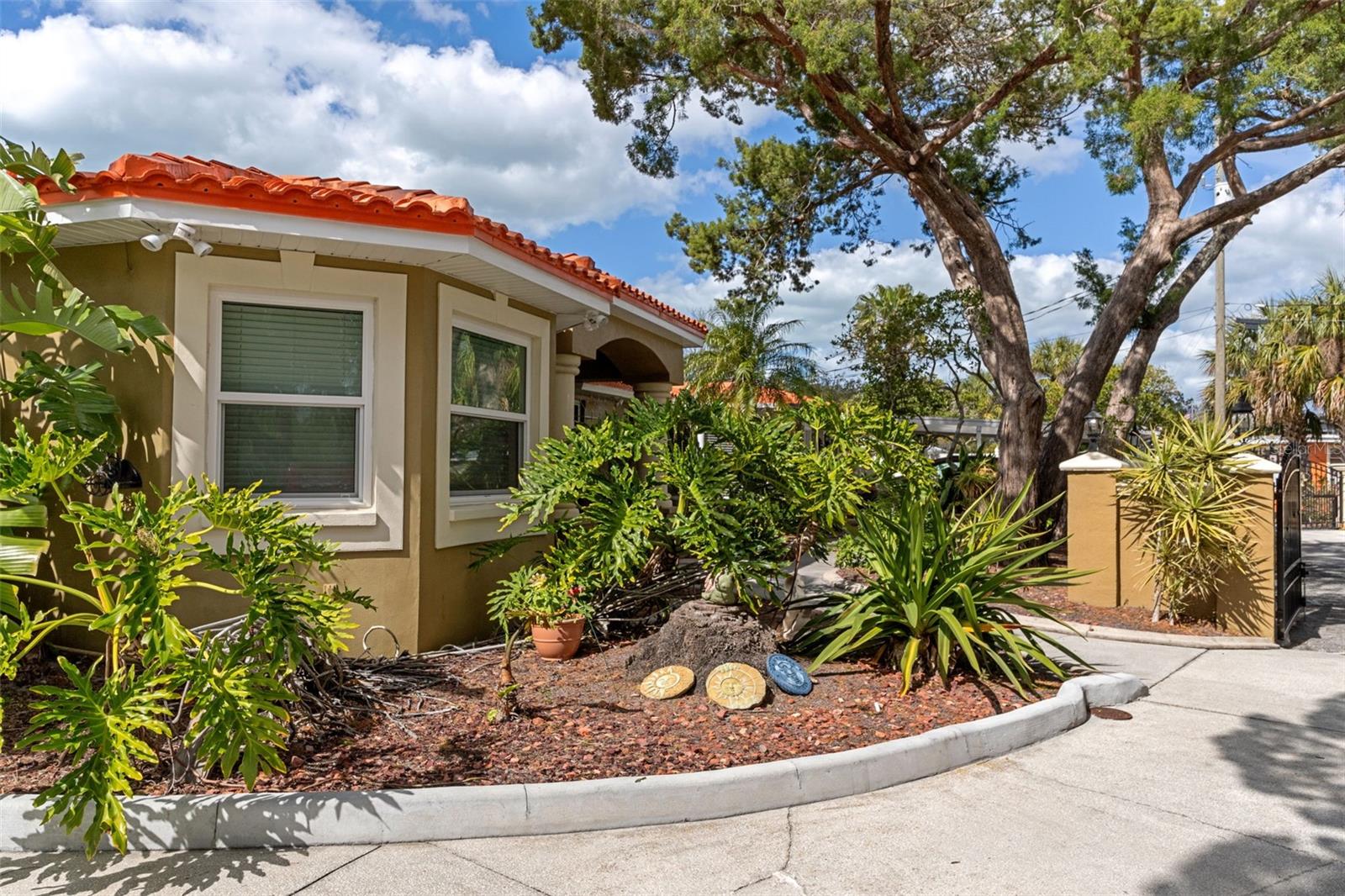 Image 6 of 85 For 6719 Udell Lane