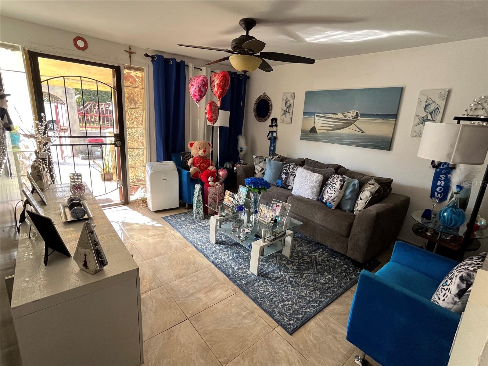 Listing photo id 11 for 995 114th Street