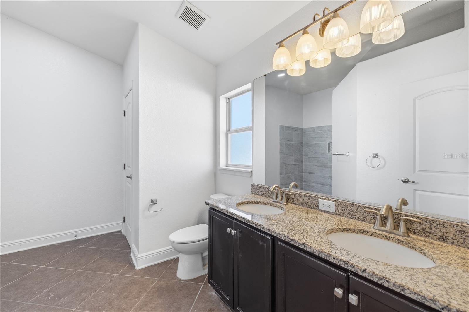 Image 12 of 28 For 10934 Kirkwall Port Drive