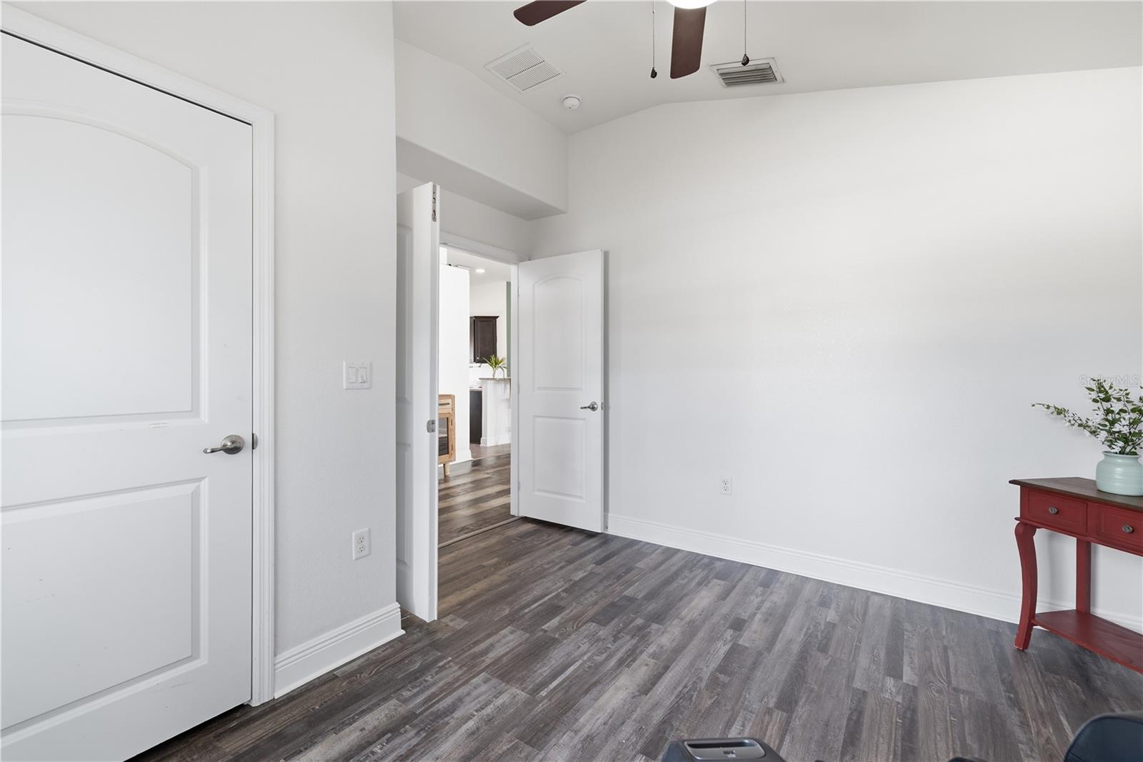 Image 15 of 28 For 10934 Kirkwall Port Drive