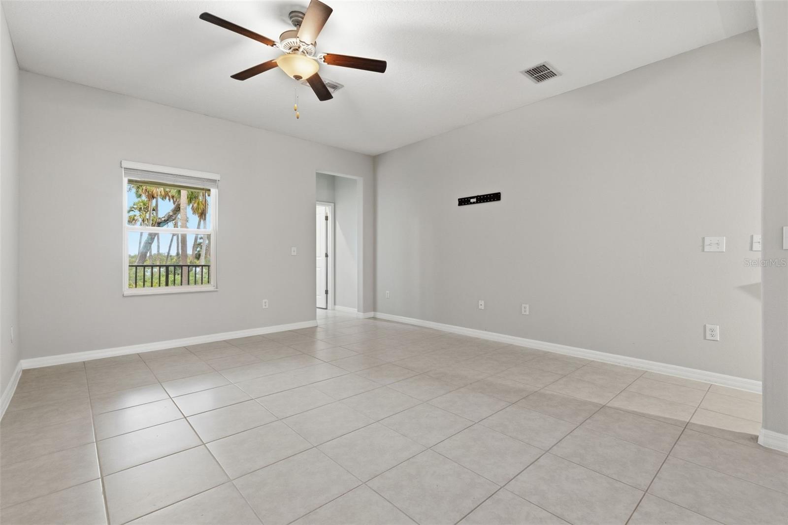 Image 6 of 24 For 4742 Tuscan Loon Drive