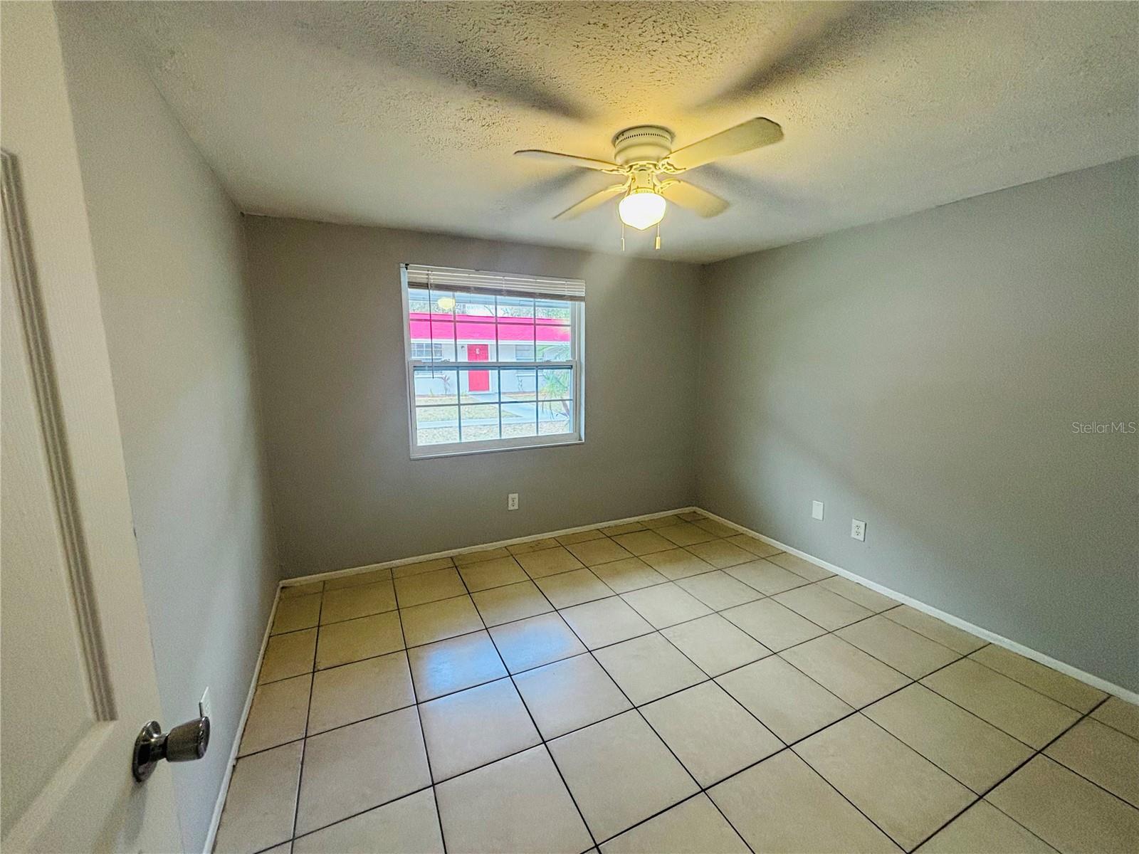 Image 5 of 7 For 11733 12th Street L