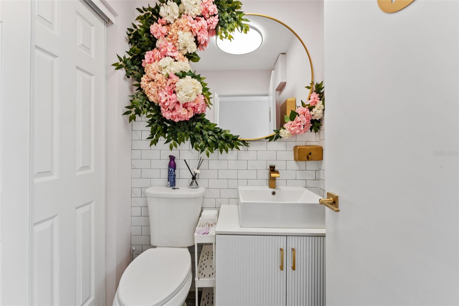 Listing photo id 9 for 3007 Cypress Street