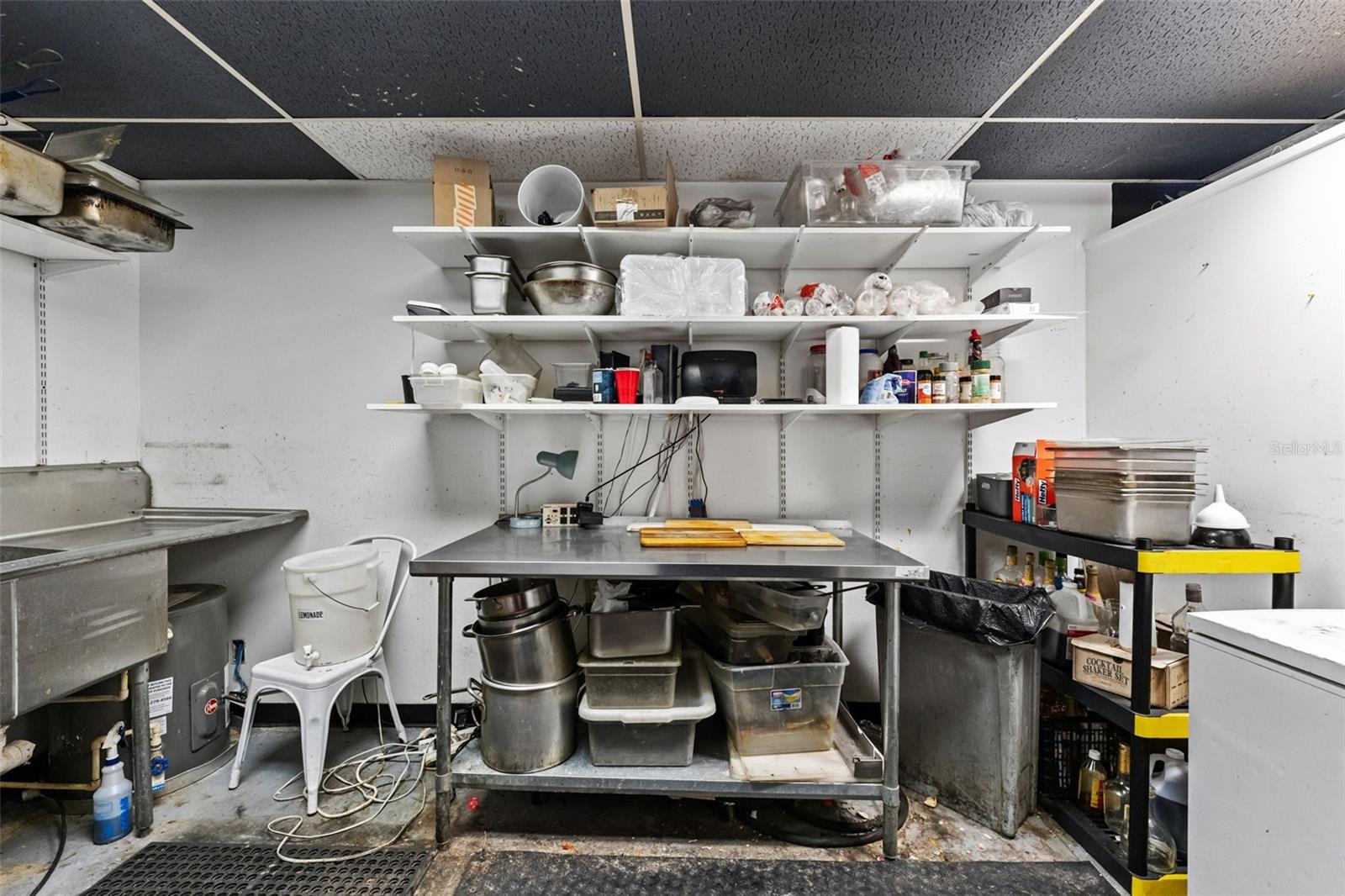 Listing photo id 34 for 3007 Cypress Street