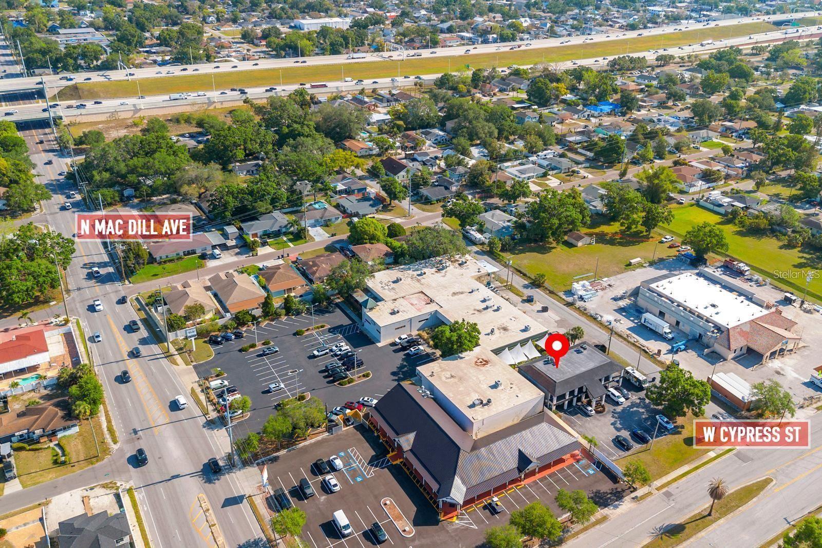 Listing photo id 48 for 3007 Cypress Street