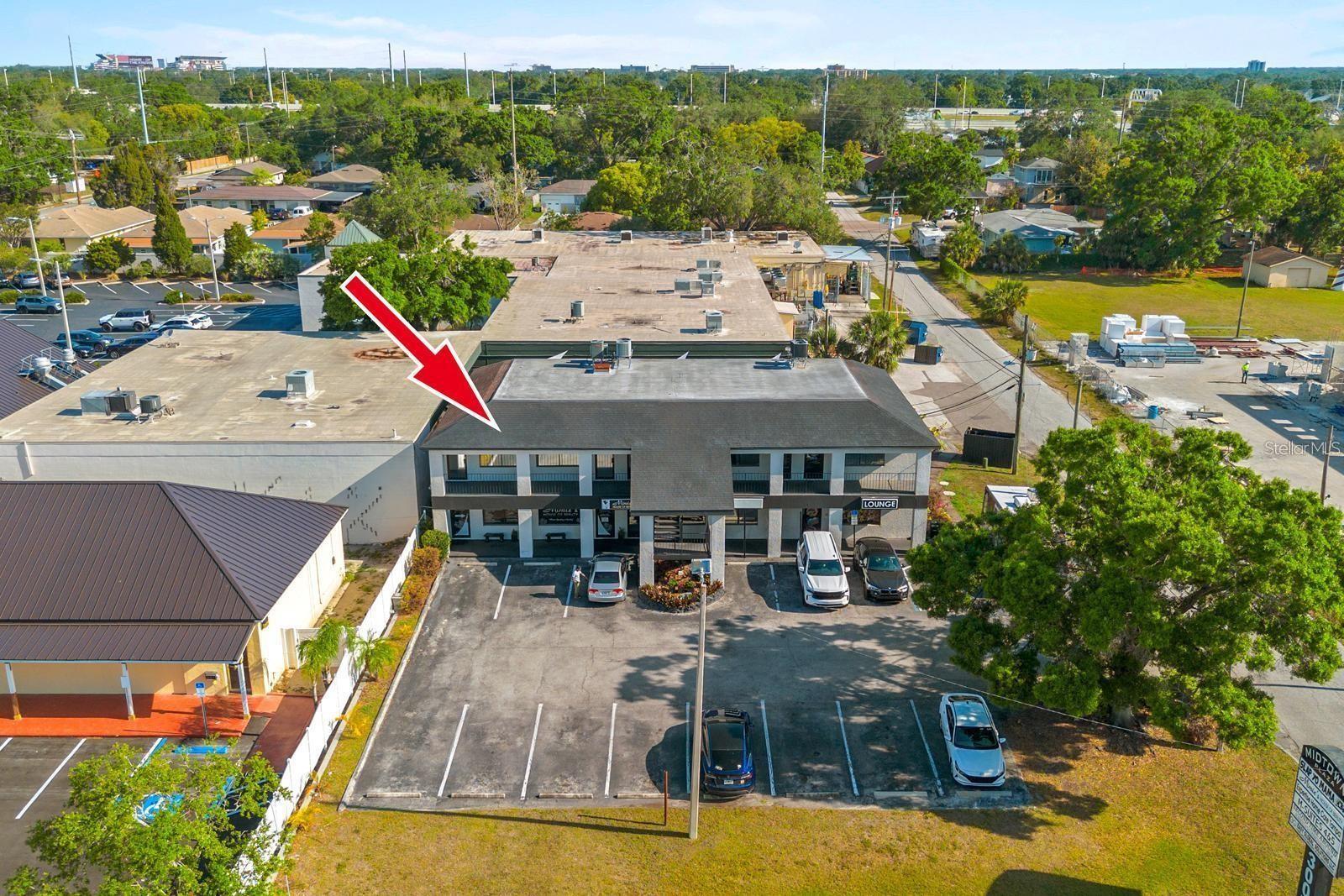 Listing photo id 52 for 3007 Cypress Street