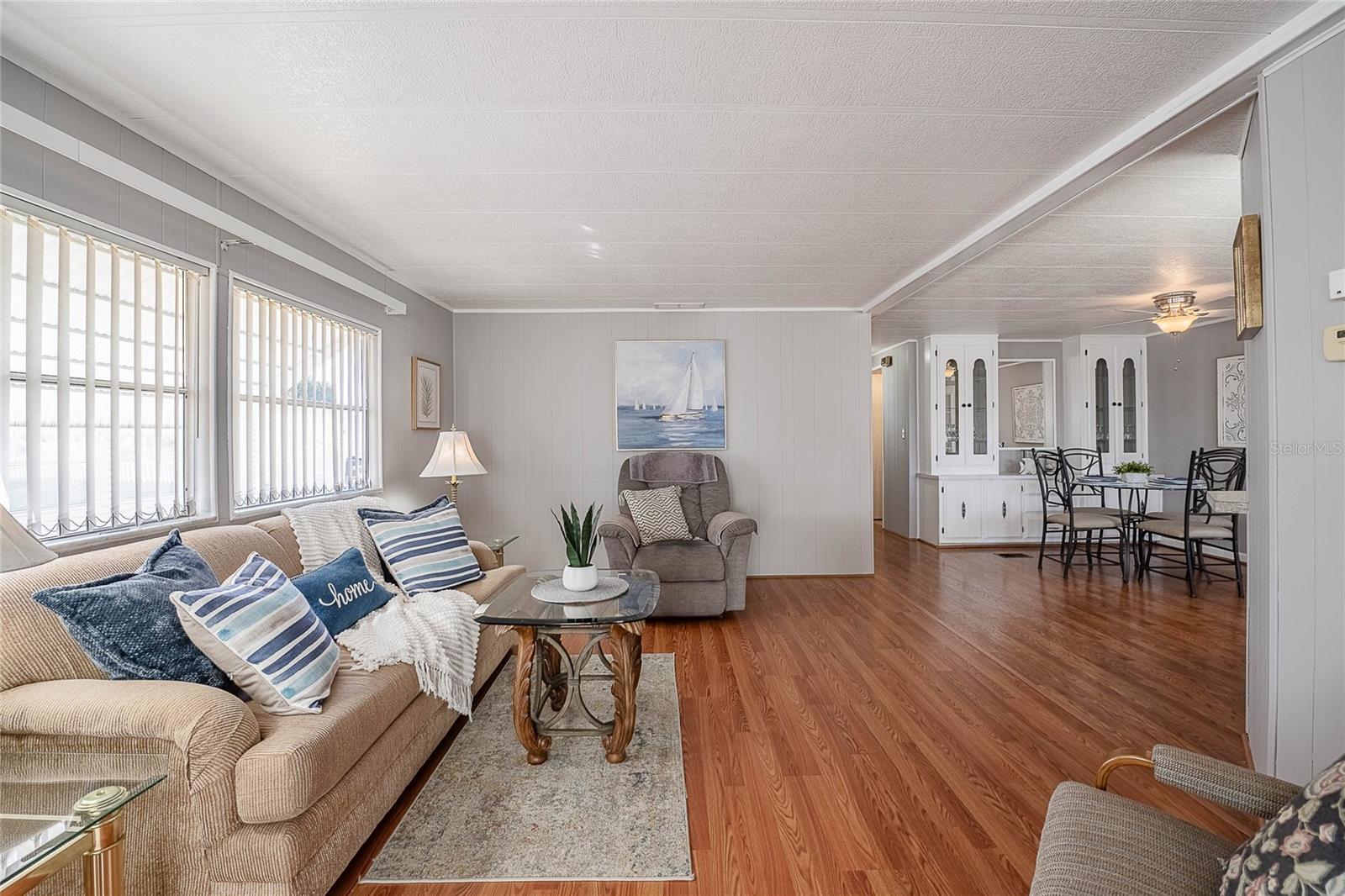 Image 20 of 52 For 5341 Powhattan Street