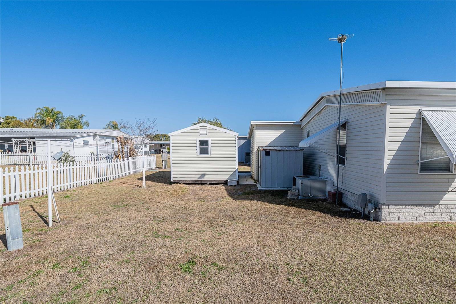 Image 37 of 52 For 5341 Powhattan Street