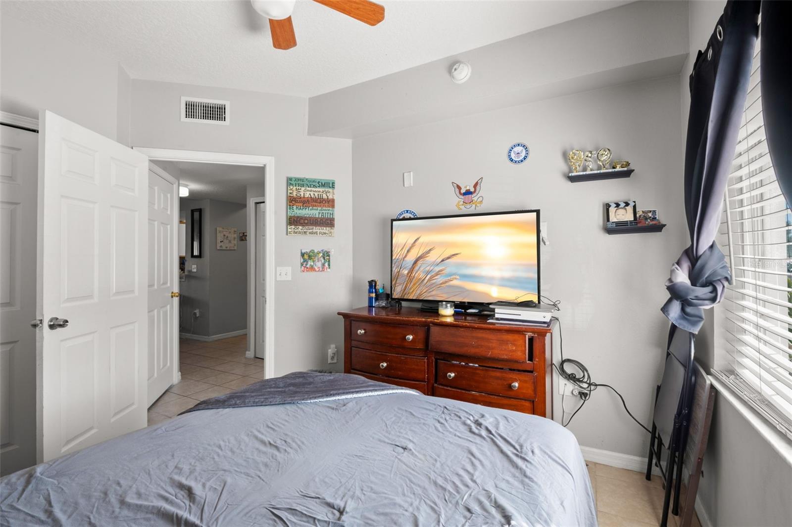 Image 18 of 43 For 9536 Newdale Way 101