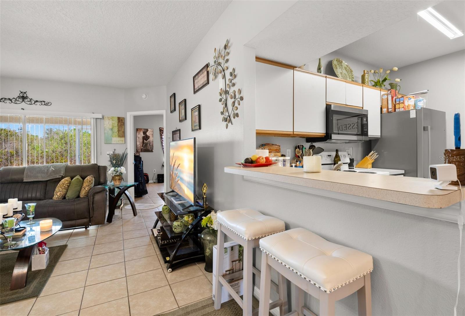 Image 3 of 43 For 9536 Newdale Way 101