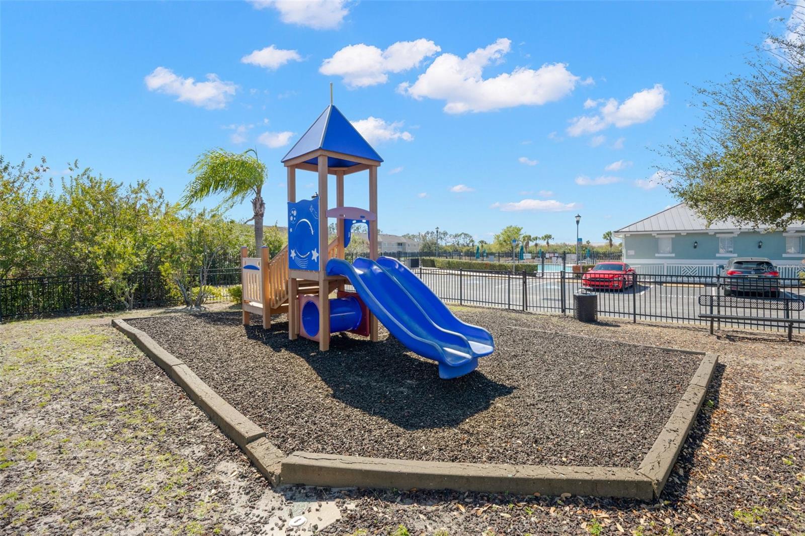 Image 37 of 43 For 9536 Newdale Way 101