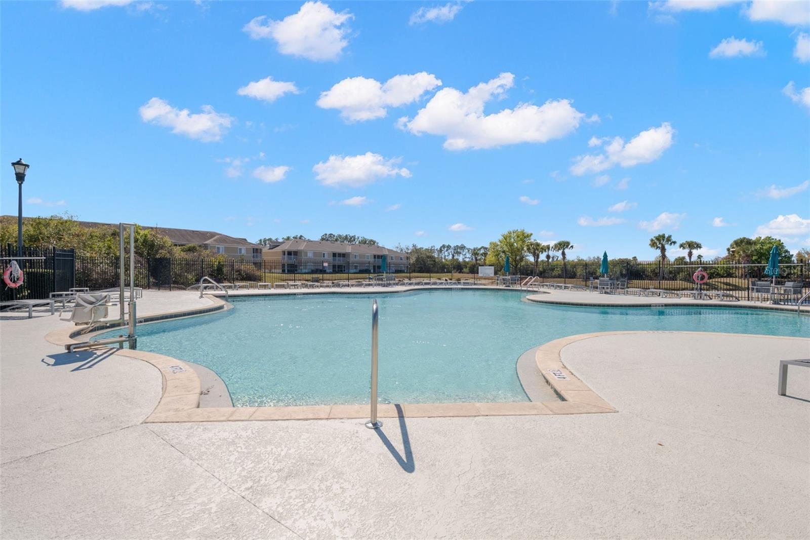 Image 38 of 43 For 9536 Newdale Way 101