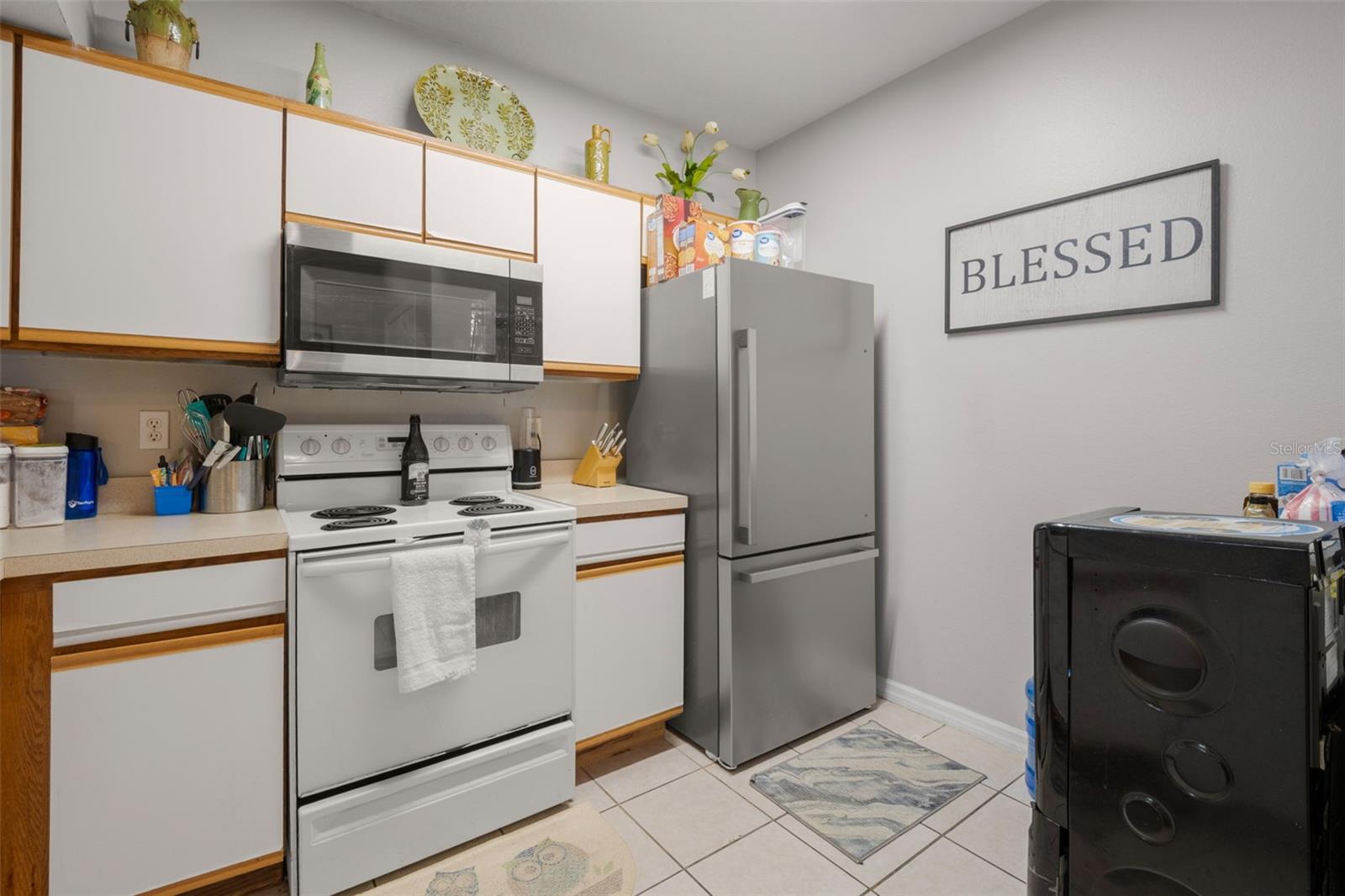 Image 9 of 43 For 9536 Newdale Way 101