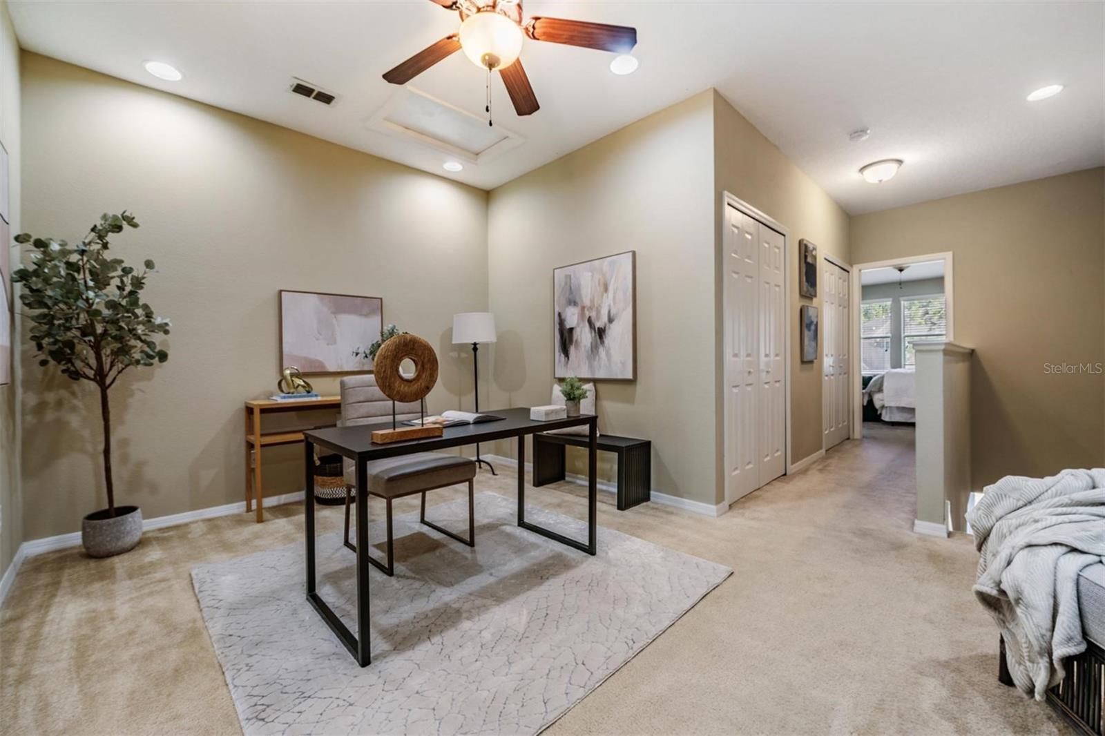 Image 14 of 40 For 12537 Silverdale Street