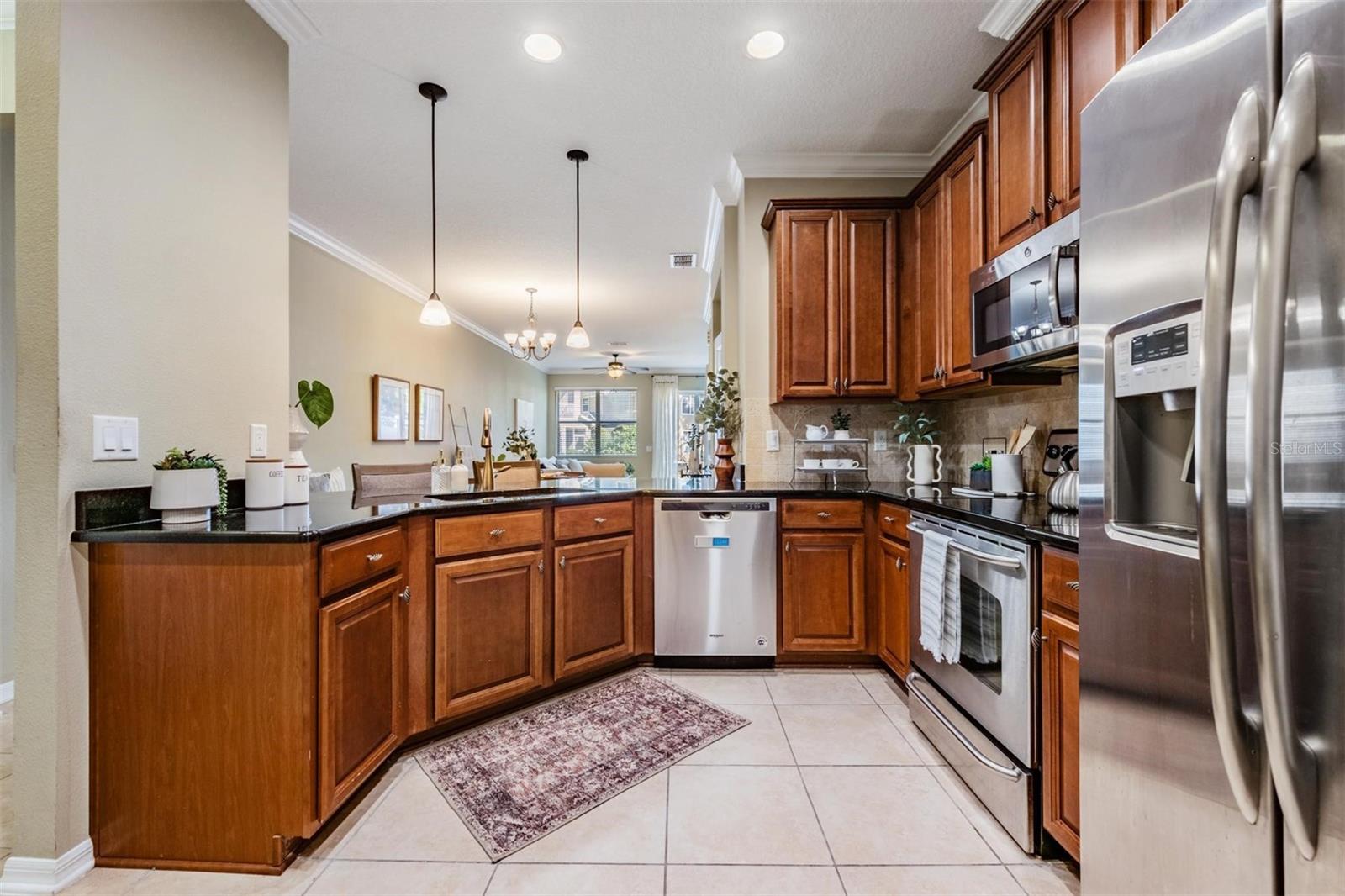 Image 20 of 40 For 12537 Silverdale Street