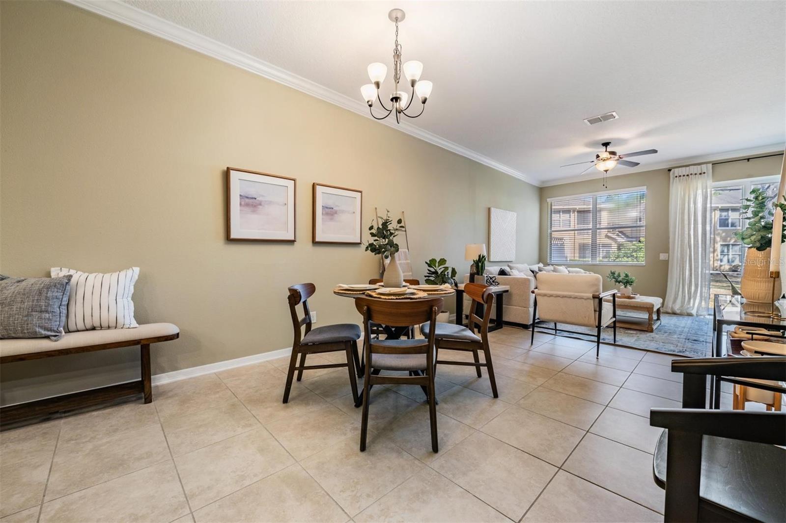 Image 21 of 40 For 12537 Silverdale Street