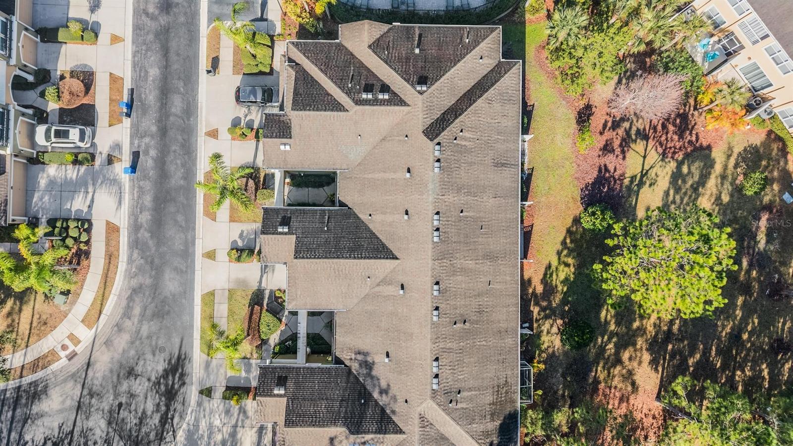 Image 37 of 40 For 12537 Silverdale Street