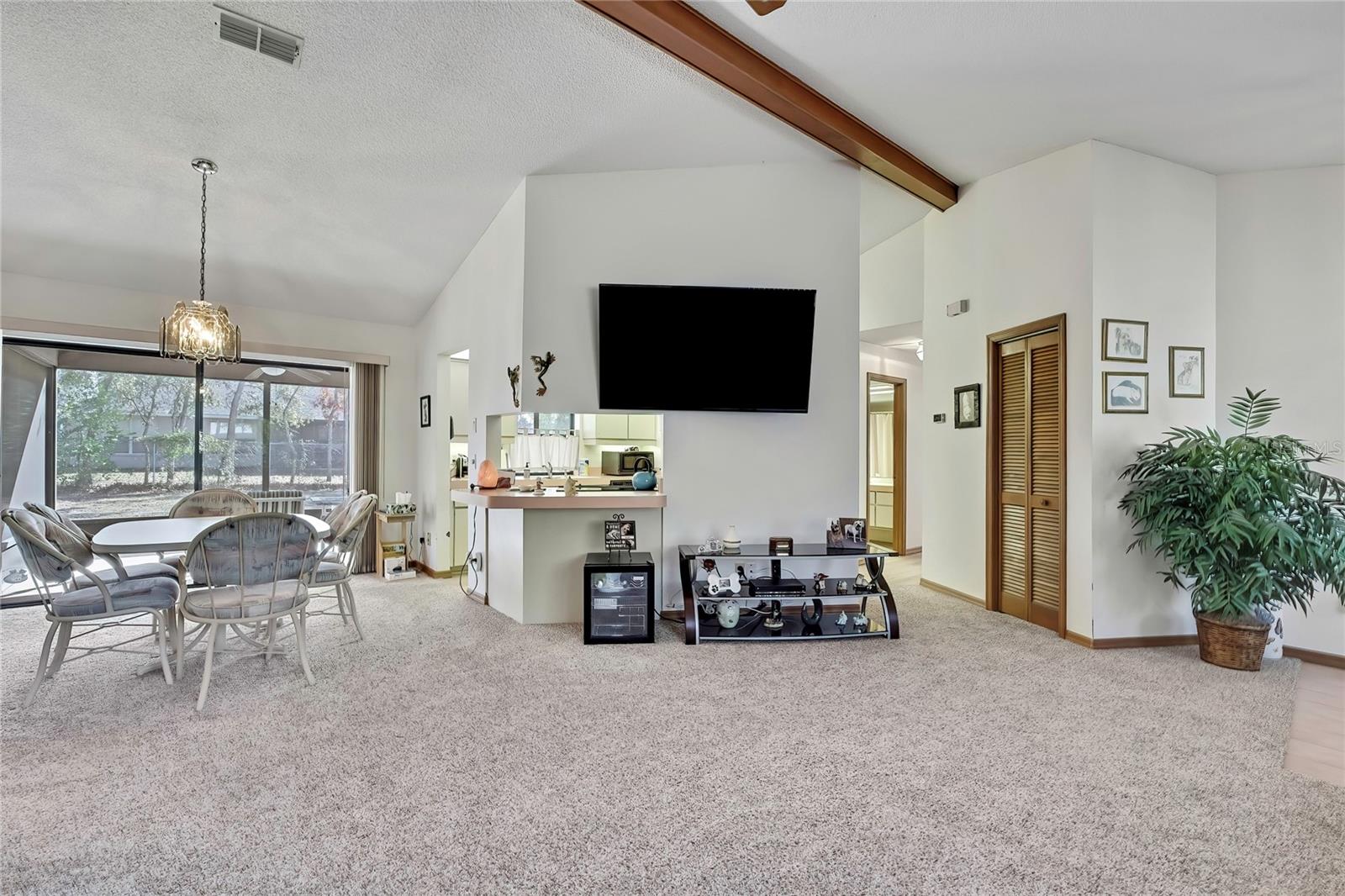 Image 6 of 34 For 2292 Estill Avenue