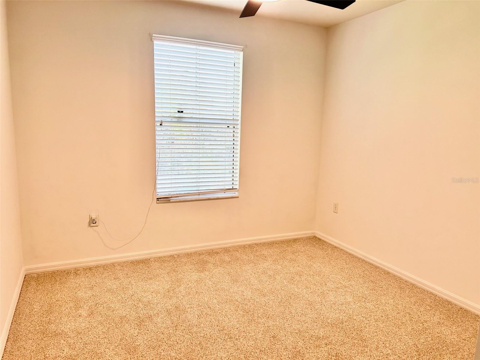 Listing photo id 18 for 4510 Limerick Drive