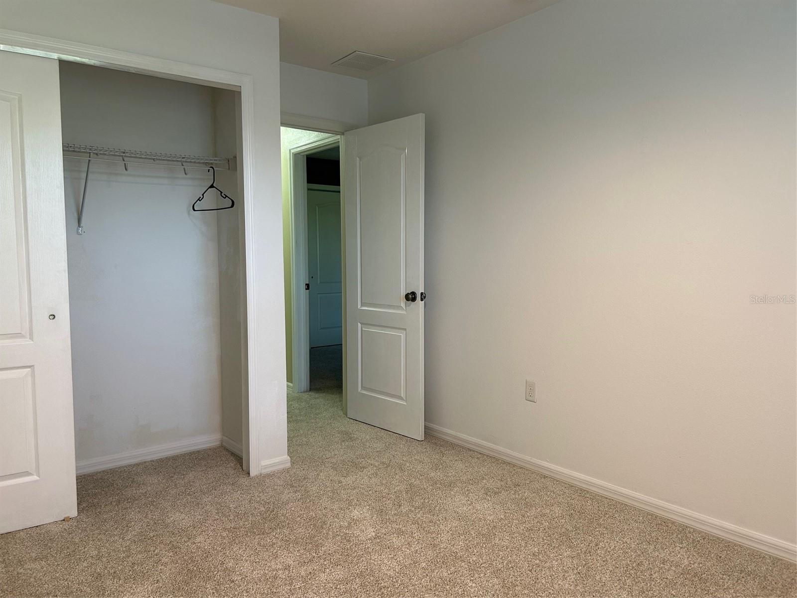 Listing photo id 20 for 4510 Limerick Drive