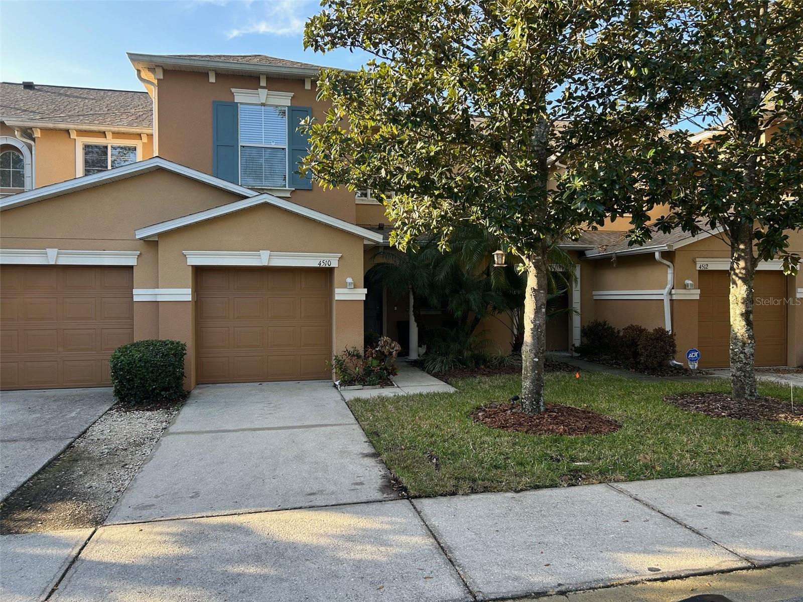 Listing photo id 1 for 4510 Limerick Drive