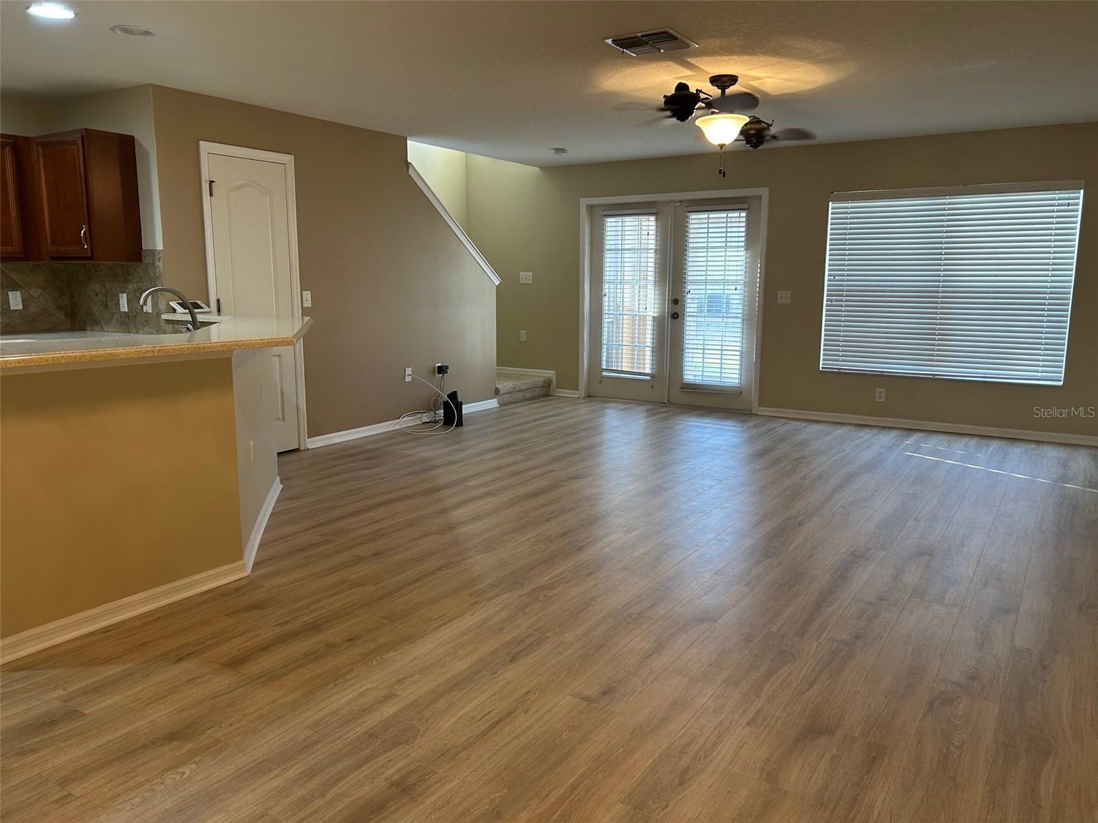 Listing photo id 3 for 4510 Limerick Drive