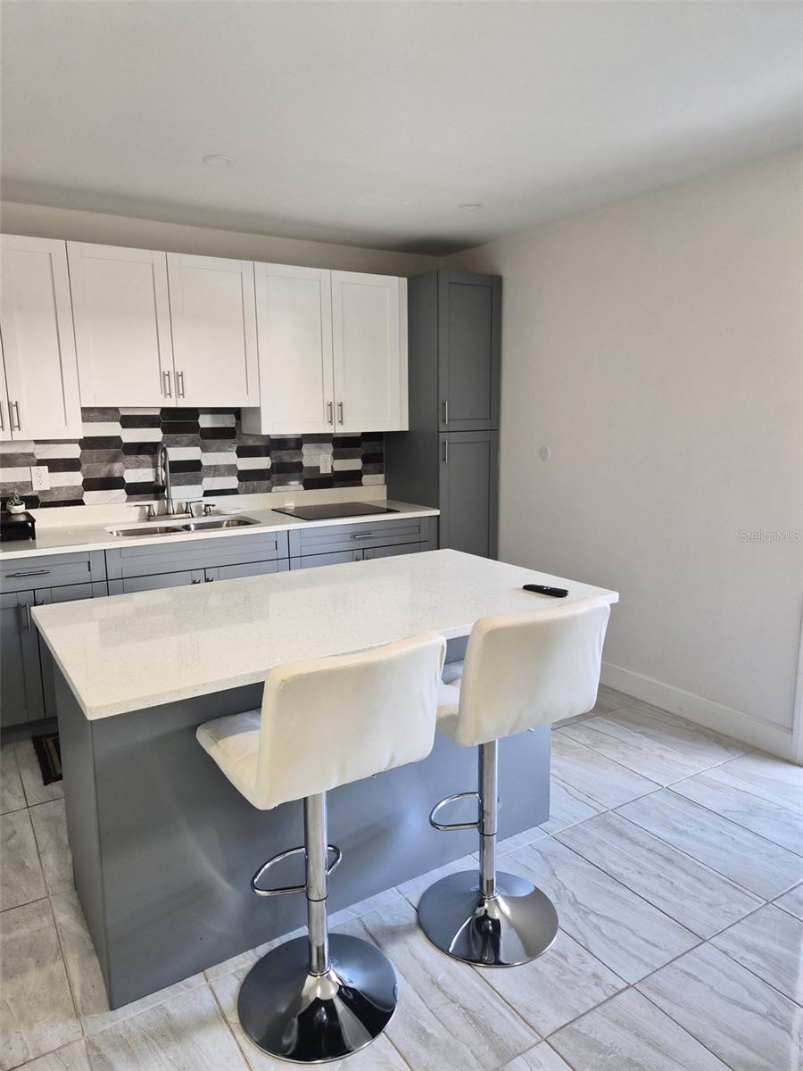 Image 8 of 13 For 709 Debra Lynne Drive