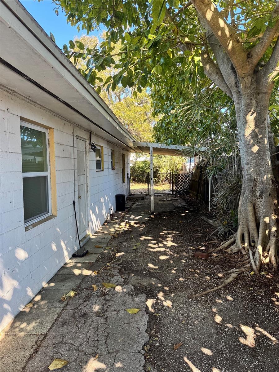 Image 10 of 13 For 1488 Laura Street