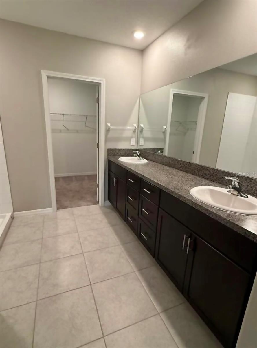 Image 10 of 18 For 12957 Wildflower Meadow Drive