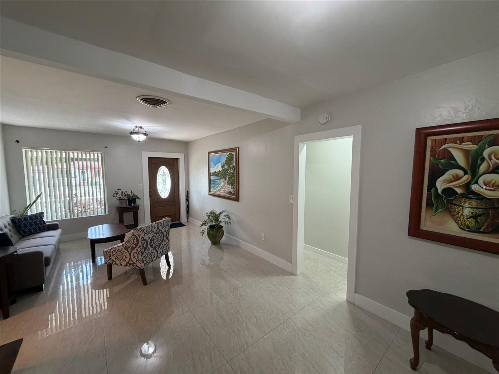 Image 12 of 38 For 1011 44th Street