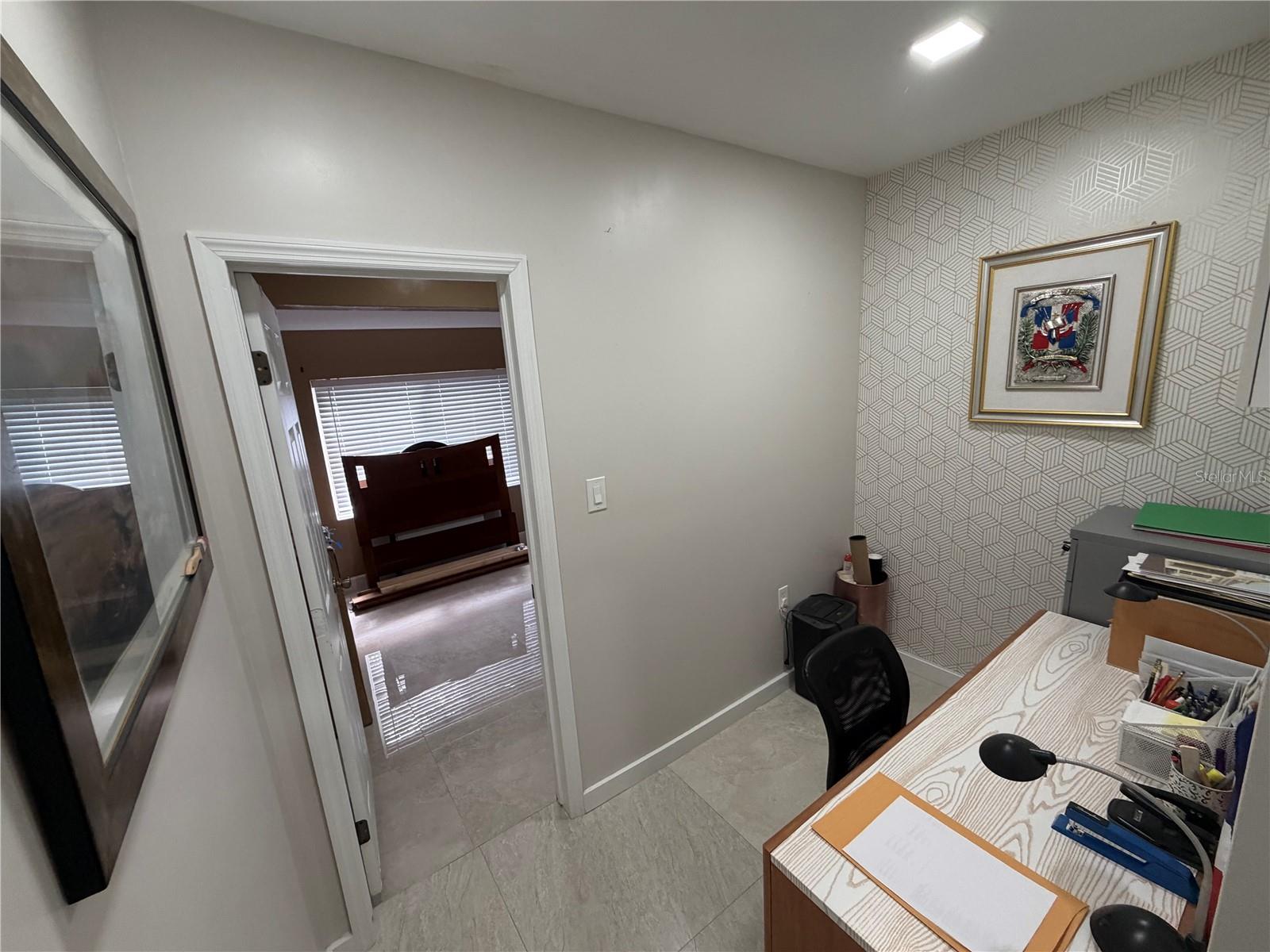 Image 13 of 38 For 1011 44th Street