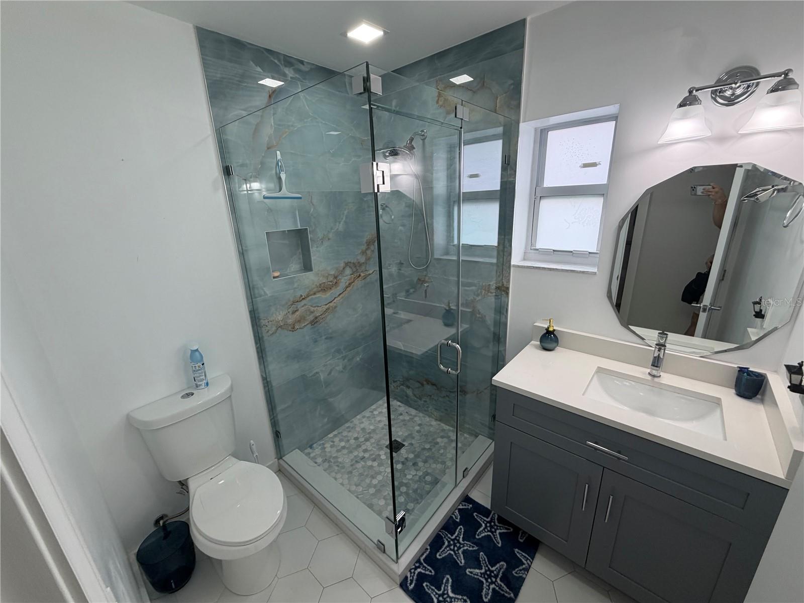 Image 15 of 38 For 1011 44th Street