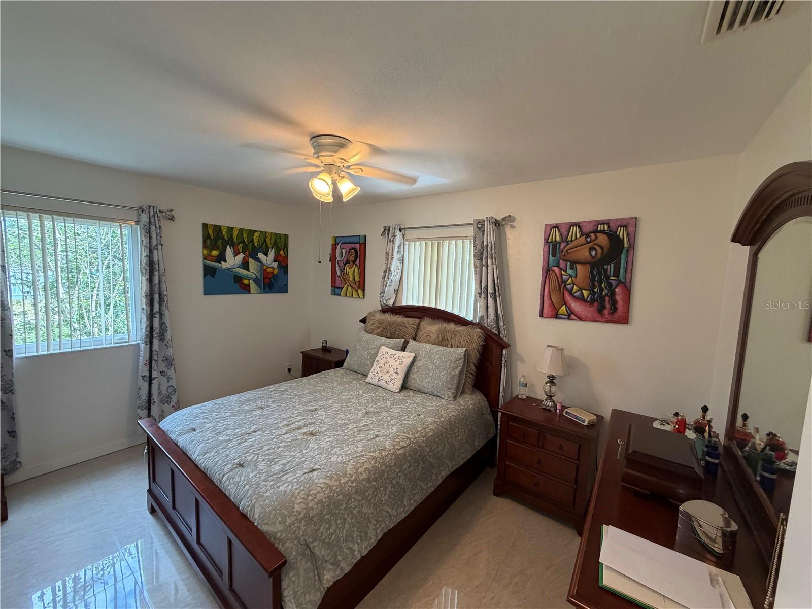 Image 16 of 38 For 1011 44th Street