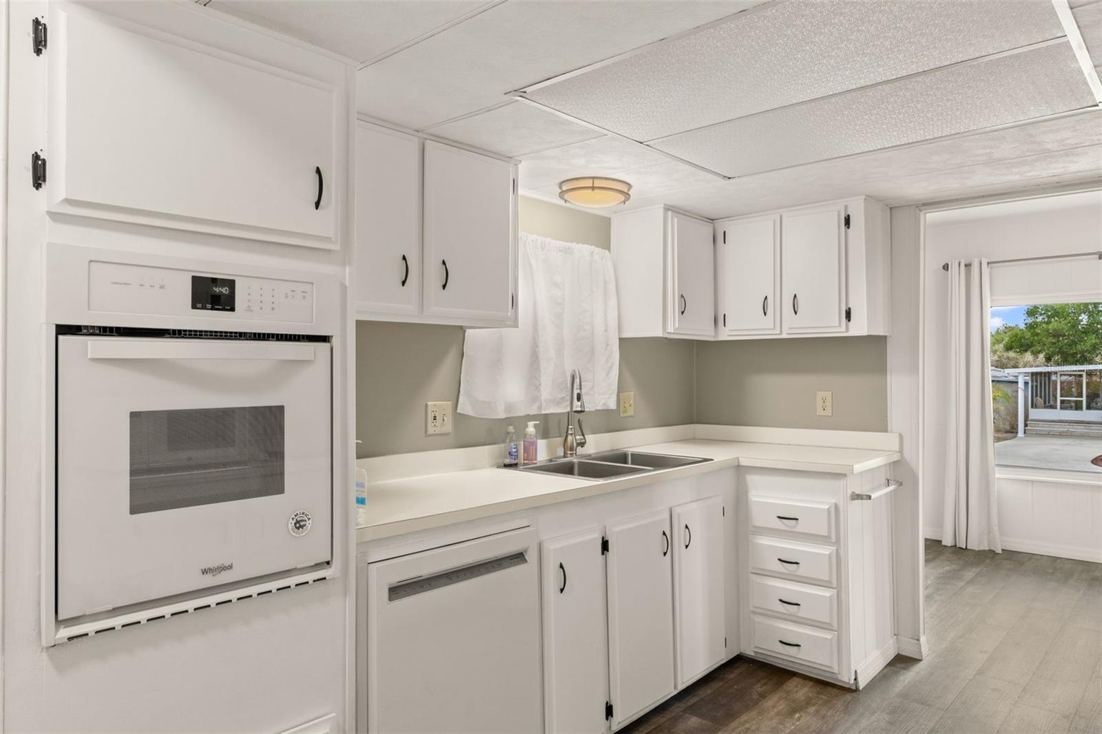 Image 14 of 46 For 7356 Western Circle Drive